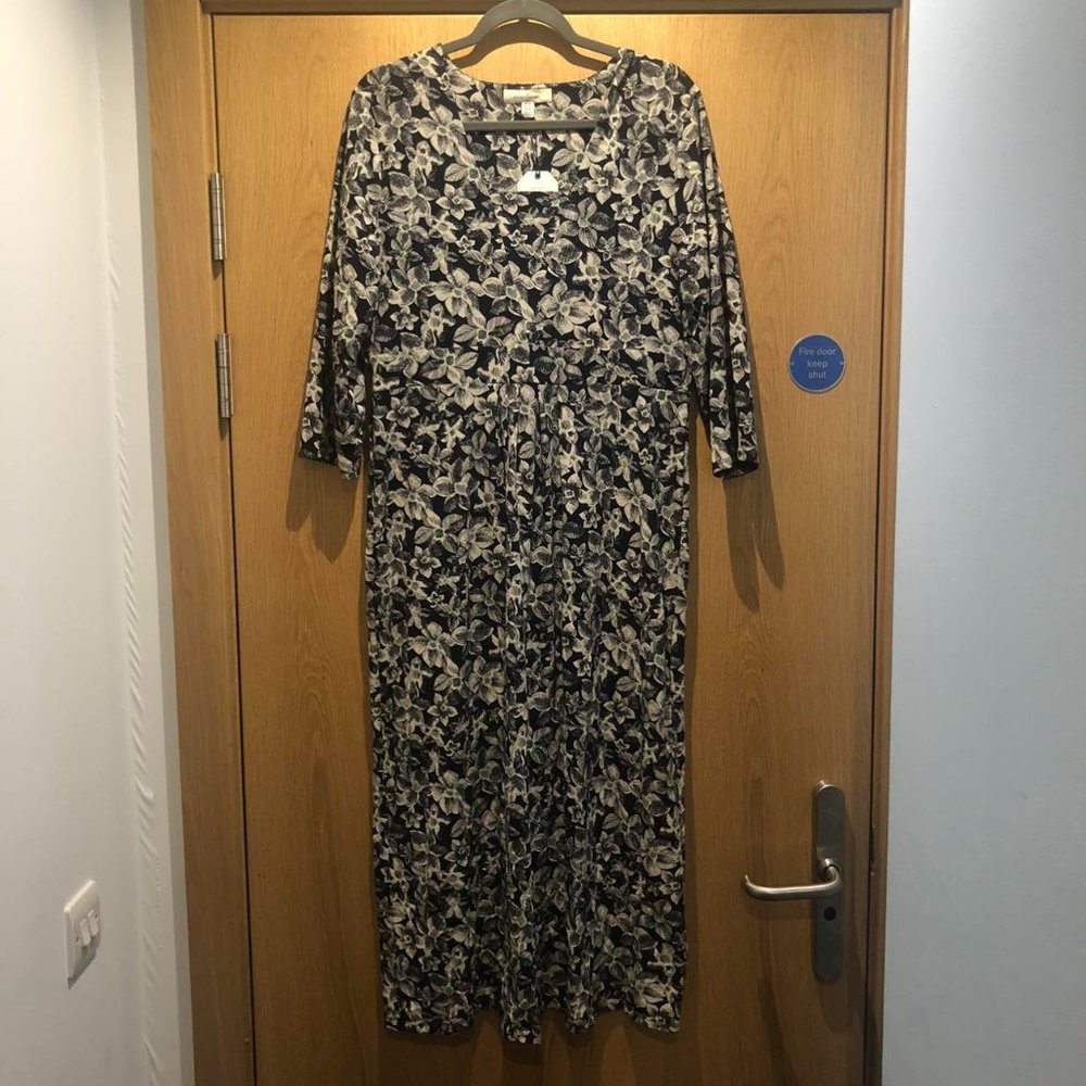 Seasalt Womens Navy and White Dress